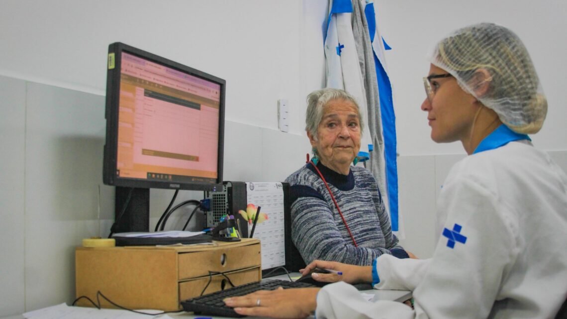 Unidades de Saúde da Família realizaram mais de mil acolhimentos no primeiro sábado de funcionamento distrital