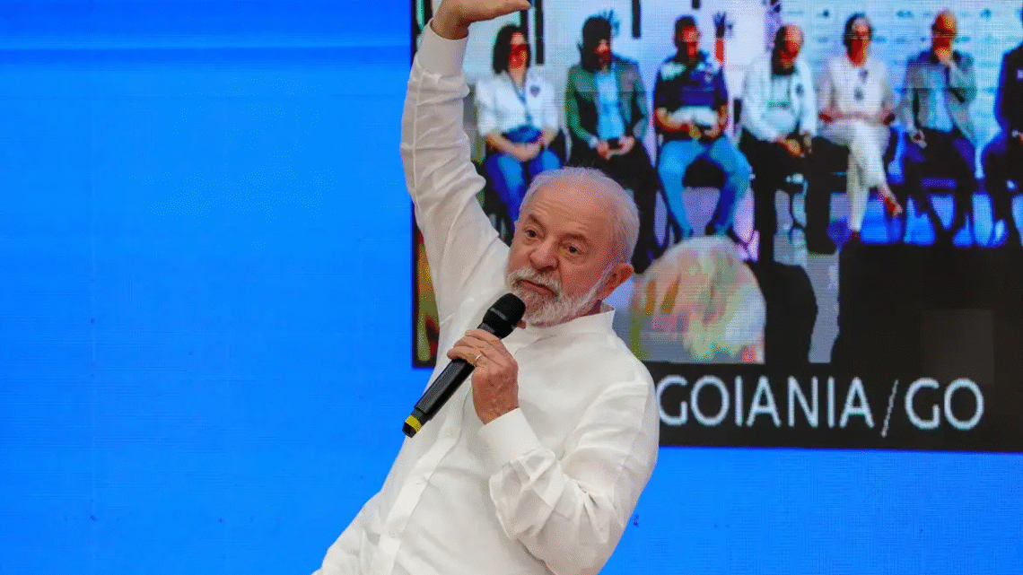 Lula lembra covid e diz que saúde não tem esquerda ou direita Lula lembra covid e diz que saúde não tem esquerda ou direita