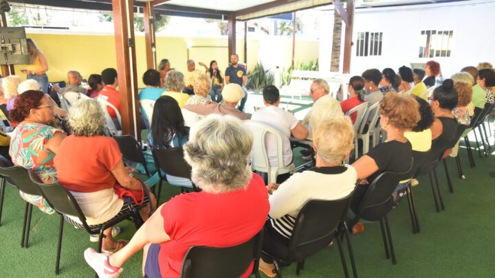 Maricá dá início à campanha Setembro Amarelo com roda de conversa sobre saúde mental na Casa da Terceira Idade