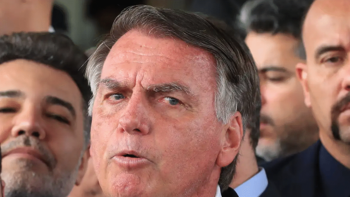 Bolsonaro pode ser preso até dezembro se recursos forem rejeitados Bolsonaro pode ser preso até dezembro se recursos forem rejeitados