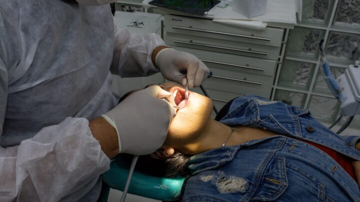 Dia D do Novembro Vermelho fortalece a conscientização e prevenção ao câncer de boca em Maricá