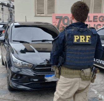 PRF recupera veículo clonado em Niterói