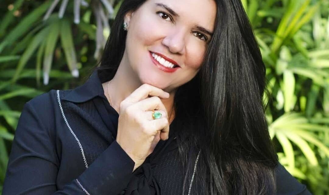 Joana Teixeira: entre livros, homenagens e a magia do Natal