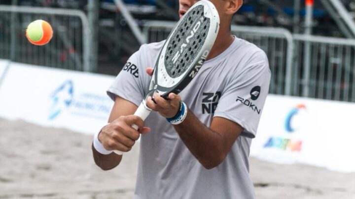 Daniel Mola e Antomi Ramos,  atletas do CT Lucas Sousa, disputam o Sand Series Finals, torneio com as oito melhores duplas do ano