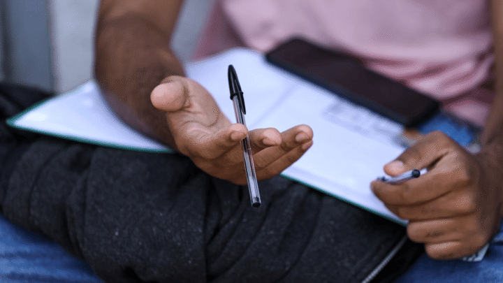 Tiroteio suspende prova do Enem em escola no Rio