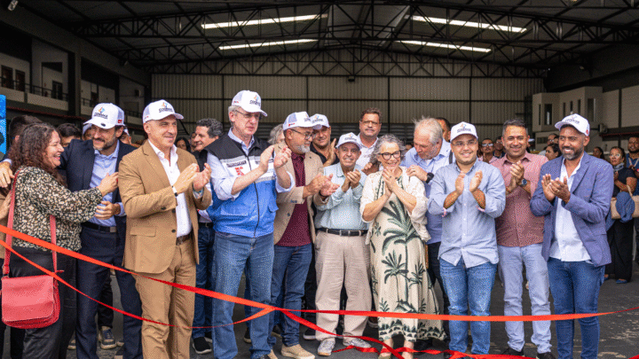 Prefeitura de Maricá amplia Aeroporto Municipal e anuncia formação de pilotos e mecânicos de aeronaves por meio do Passaporte Universitário