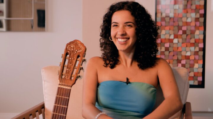 Clariá lança o novo hit do verão carioca