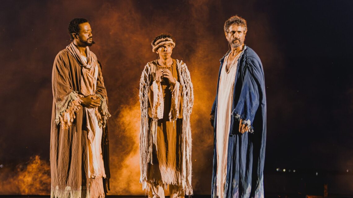 Estreia de “Jesus de Nazaré em Maricá” emociona e atrai grande público para espetáculo a céu aberto