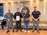 Maricá recebe medalha do Bope por apoio às ações de segurança pública