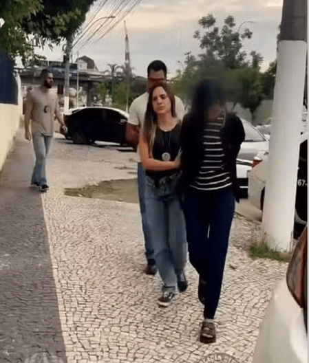 Suspeita de envolvimento na morte de PM é presa em Saquarema