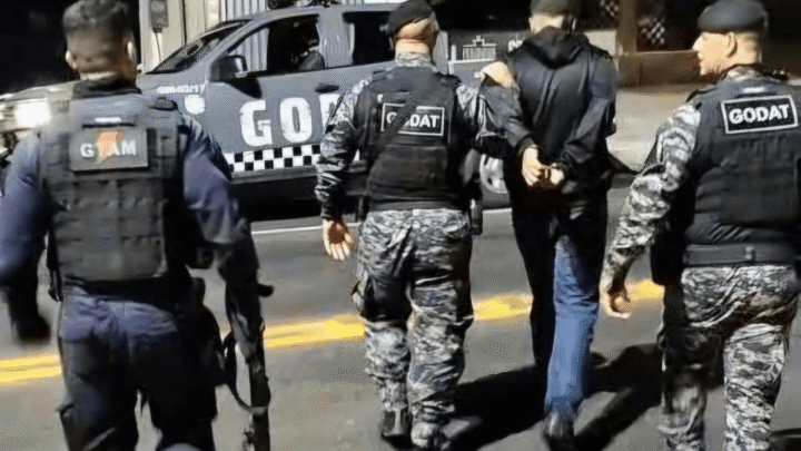 Guarda Municipal de Maricá prende foragido com cinco mandados de prisão em aberto