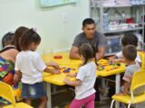 Maricá abre 120 vagas de apoio noturno para filhos de trabalhadores e estudantes