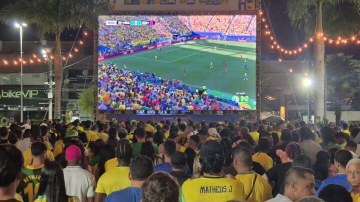 Maricá transmite jogo do Brasil com telões e shows gratuitos em toda a cidade nesta sexta-feira (19/06)