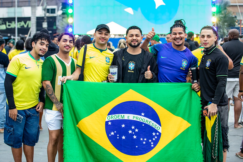 Maricá reúne torcedores em mais uma edição da ‘Esquina da Copa’ para acompanhar Brasil x Noruega