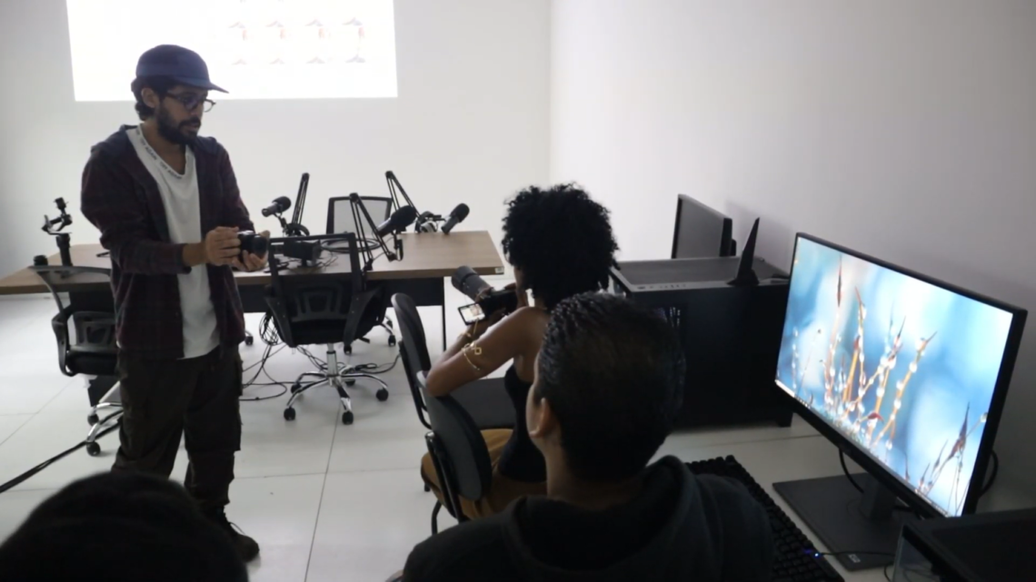 Casas da Juventude de Maricá realizam oficinas diversas e ainda há dezenas de vagas abertas