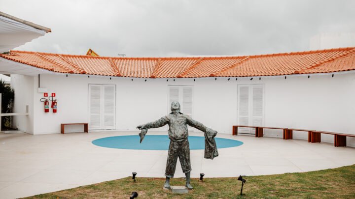 Maricá incentiva acesso de mulheres à cultura com visita ao Museu Casa Darcy Ribeiro