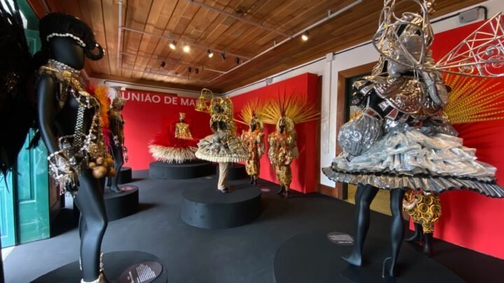 Maricá inicia visitação aberta para a mostra “Carnavais da Utopia” neste sábado (17/10)